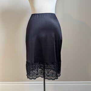 Vanity Fair Black Slip Skirt with Lace Hem - Size M